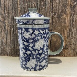 Yi Long | Oriental Tea Mug With Lid & Infuser | Chinese | Porcelain |Floral |Set